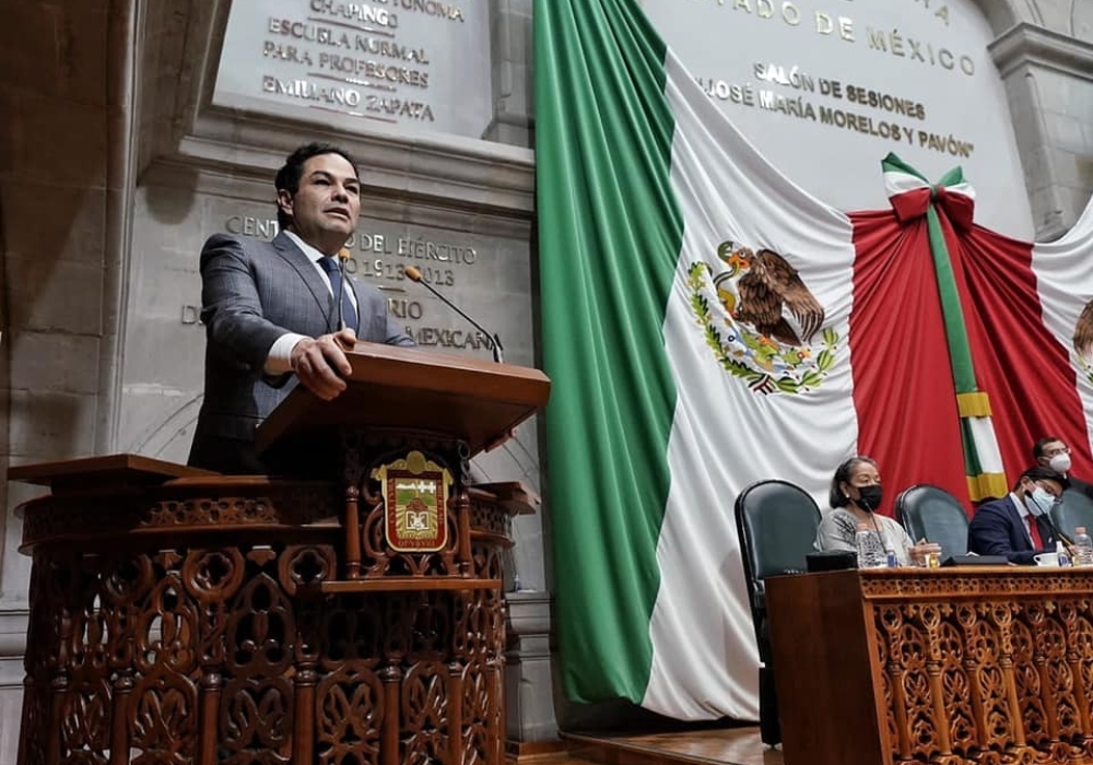 Destaca Enrique Vargas por su liderazgo en Congreso